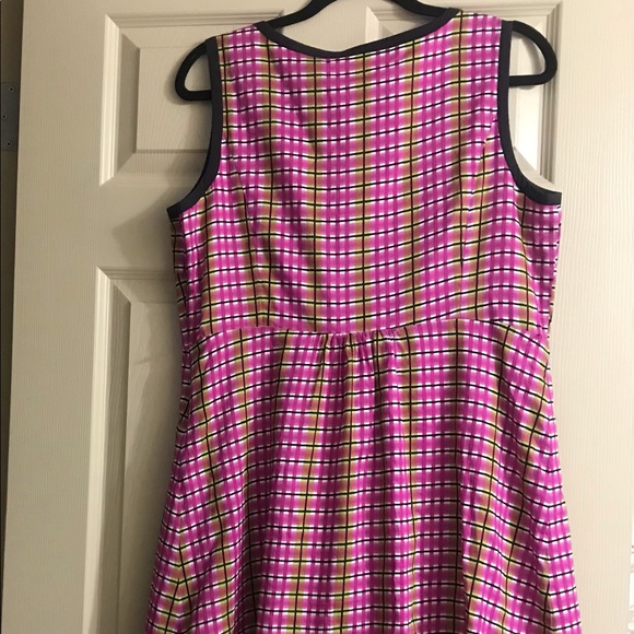 Pink plaid dress. Size XL - Picture 3 of 11